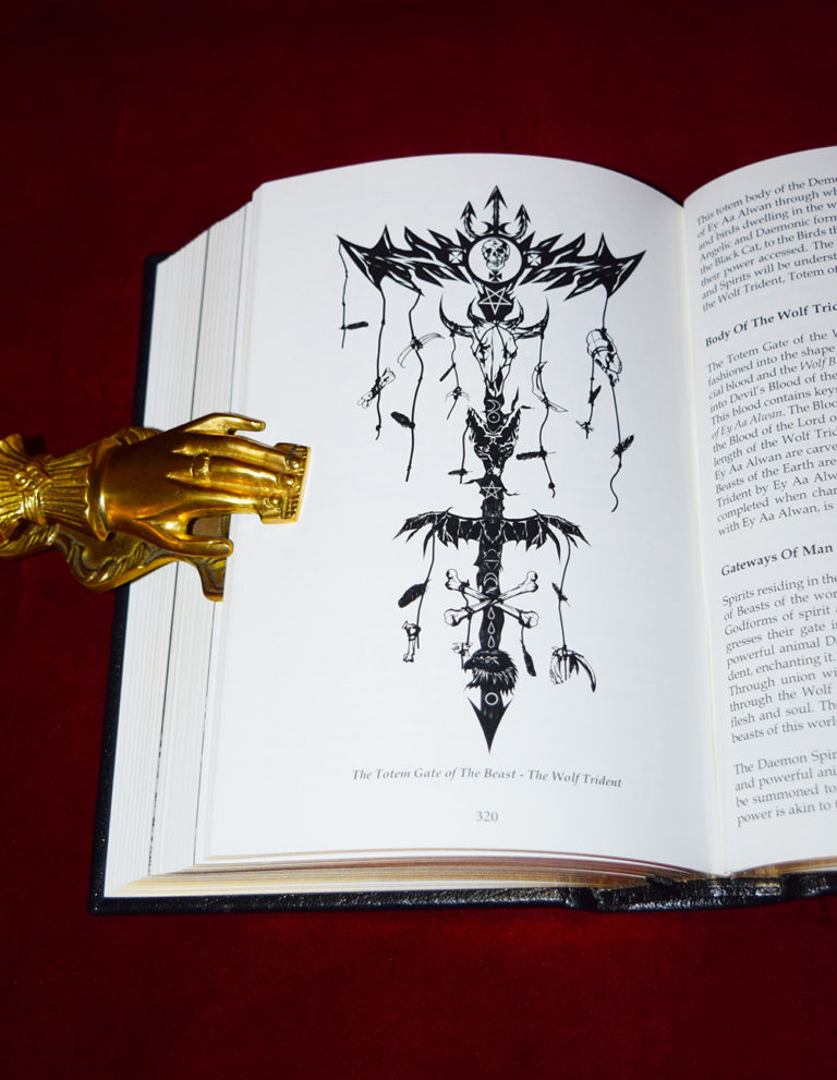 THE ALTAR OF QAYIN by Mark Alan Smith - Signed, Inscribed and Sigilized Deluxe Leather Bound LAKE OF FIRE Edition in Custom Traycase. BONUS also includes a hand written spell by the author in the Note section of the book. - Image 10