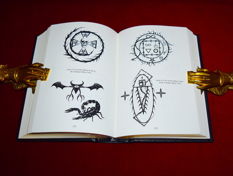 THE ALTAR OF QAYIN by Mark Alan Smith - Signed, Inscribed and Sigilized Deluxe Leather Bound LAKE OF FIRE Edition in Custom Traycase. BONUS also includes a hand written spell by the author in the Note section of the book. - Image 12
