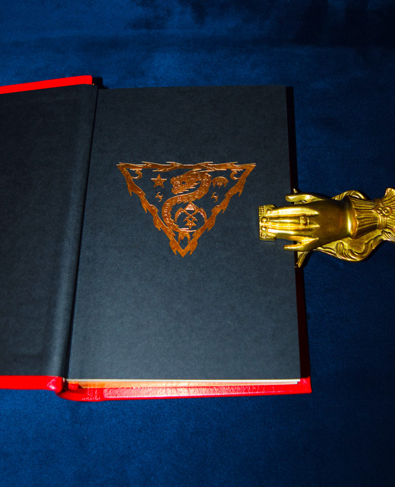 THE ALTAR OF SACRIFICE by Mark Alan Smith - Signed and Sigilized Deluxe Leather Bound and Traycased QUEEN OF BLOOD FLAME EDITION - Image 5