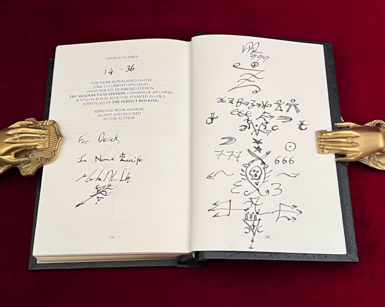 THE RED KING by Mark Alan Smith (Singed, Inscribed and Sigilized, 2nd Deluxe Leather Bound Limited Edition Hardcover in Custom Traycase) Import - Image 3